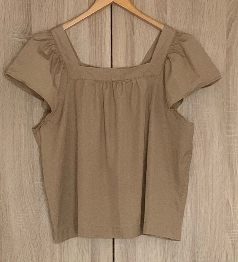Gap Camicette: Gap Bluse Top XXL beige passt einer Grösse 44/46 – Usato da Nussbaumen AG venduto da brigitebardot 1