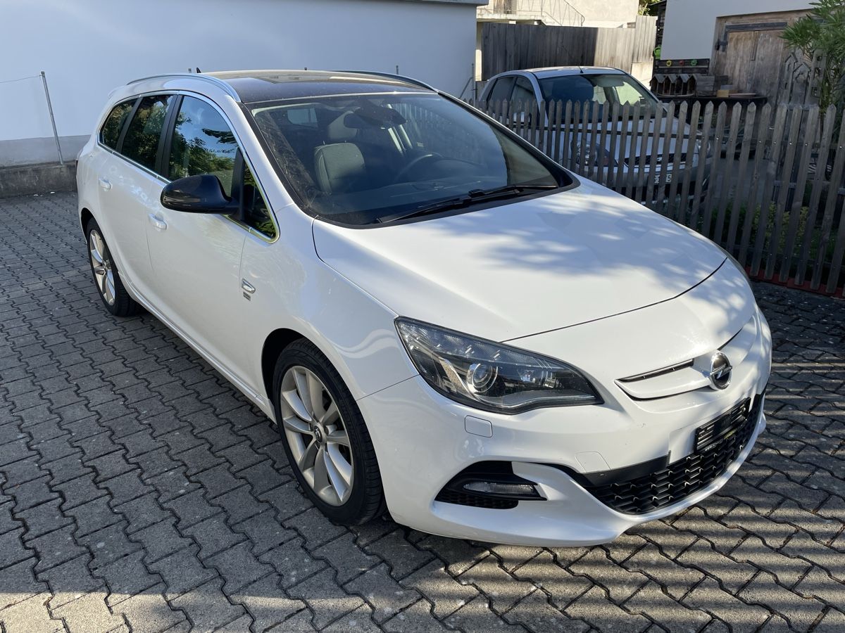 Opel Automobili: Opel Astra J 2.0 DTH ST – Usato da Schlatt TG venduto da mori04