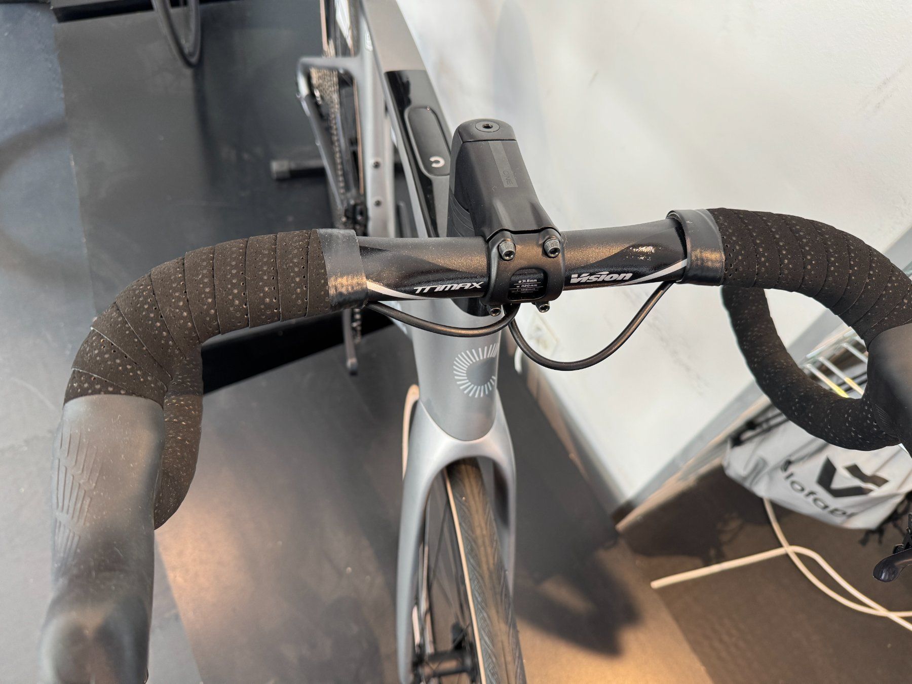 Cannondale Biciclette: Cannondale Synapse Carbon 2, Grösse 54cm – Nuovo e nell'imballaggio originale da Zürich venduto da Velofabrik01 7