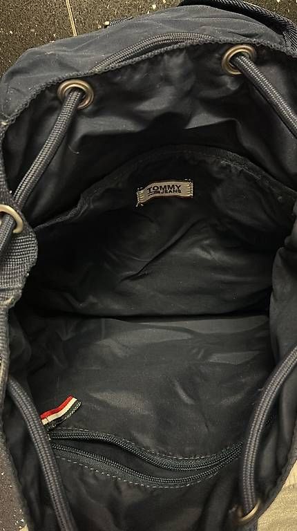Rucksäcke: Tommy Hilfiger Rucksack – Gebraucht aus Rupperswil von amrilu01 1