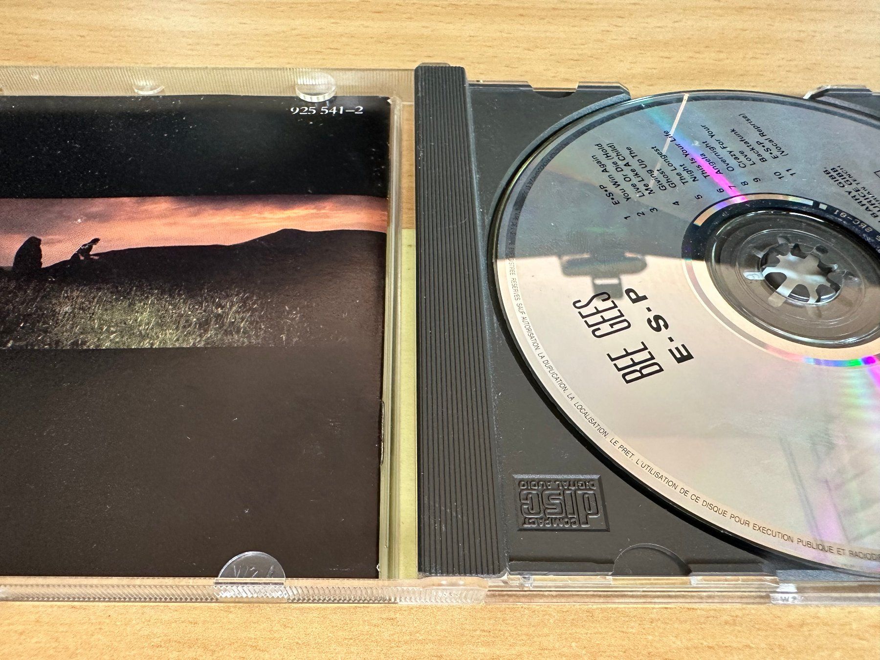 CD: Bee Gees – E•S•P – Usato da Rikon im Tösstal venduto da Alpenmutz 2