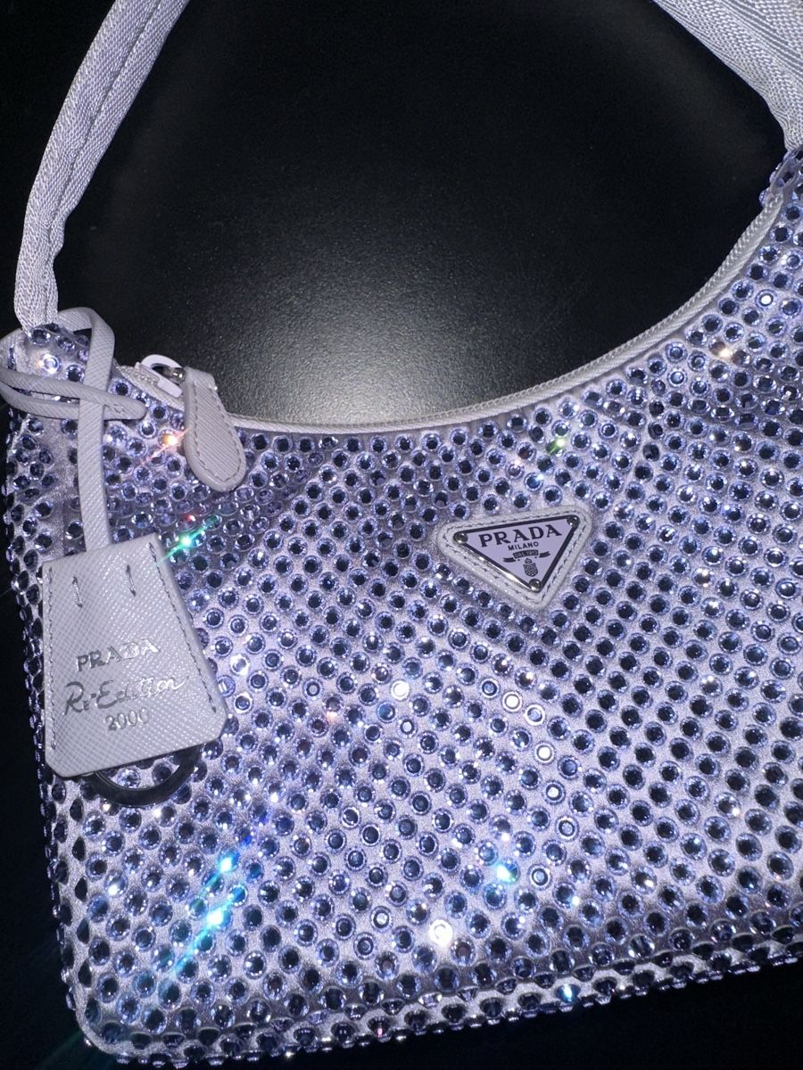 Prada Taschen für Damen: Prada Re-Edition 2000 Mini Handtasche Crystal Lila Limited – Gebraucht aus Zürich von kiflicaodcokolade 1