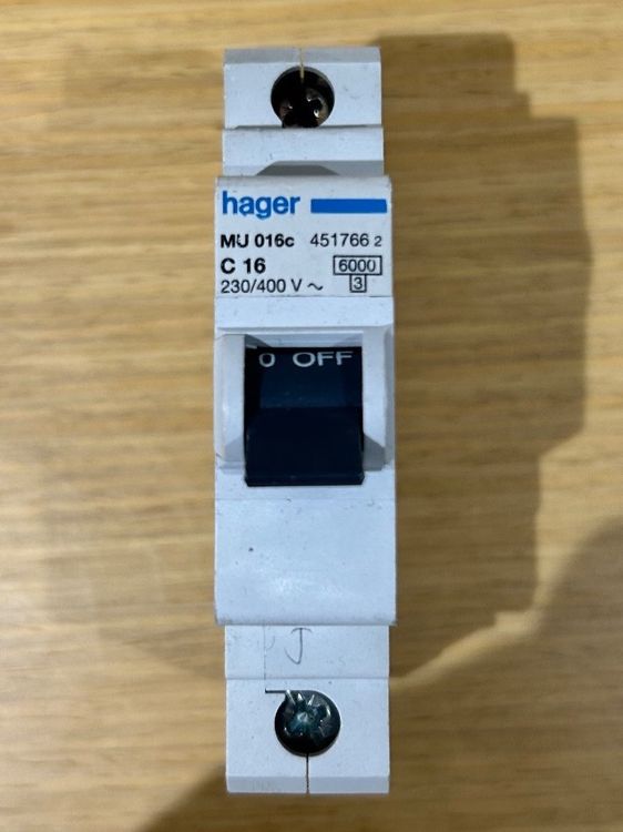 Hager MCN516E - C16 Installatieautomaat 2 Polig (6kA