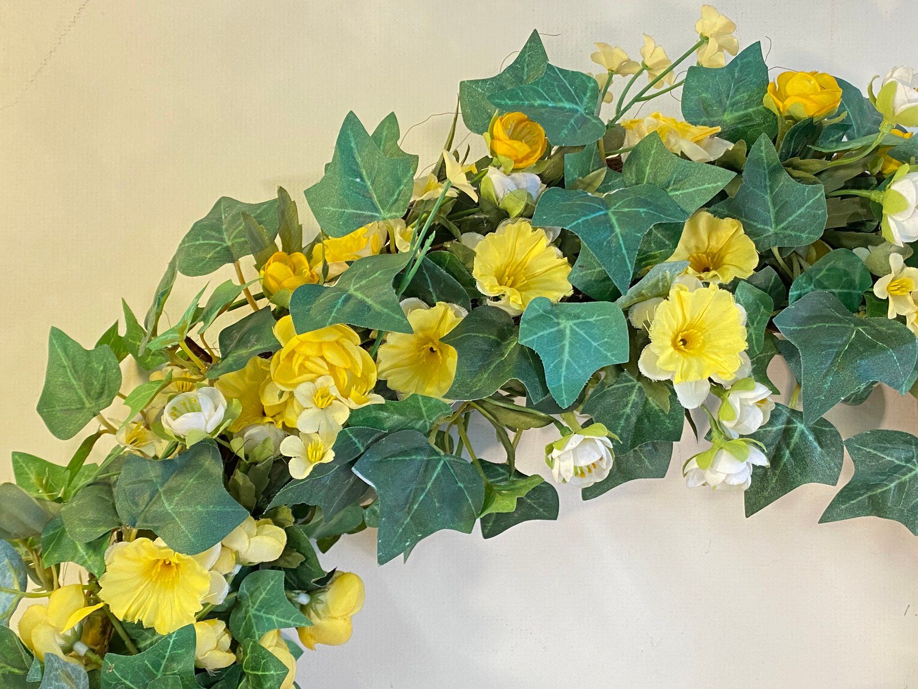 Toutes les décorations: Künstlicher Blumenkranz – D'occasion à Schaffhausen par VintageCity 3