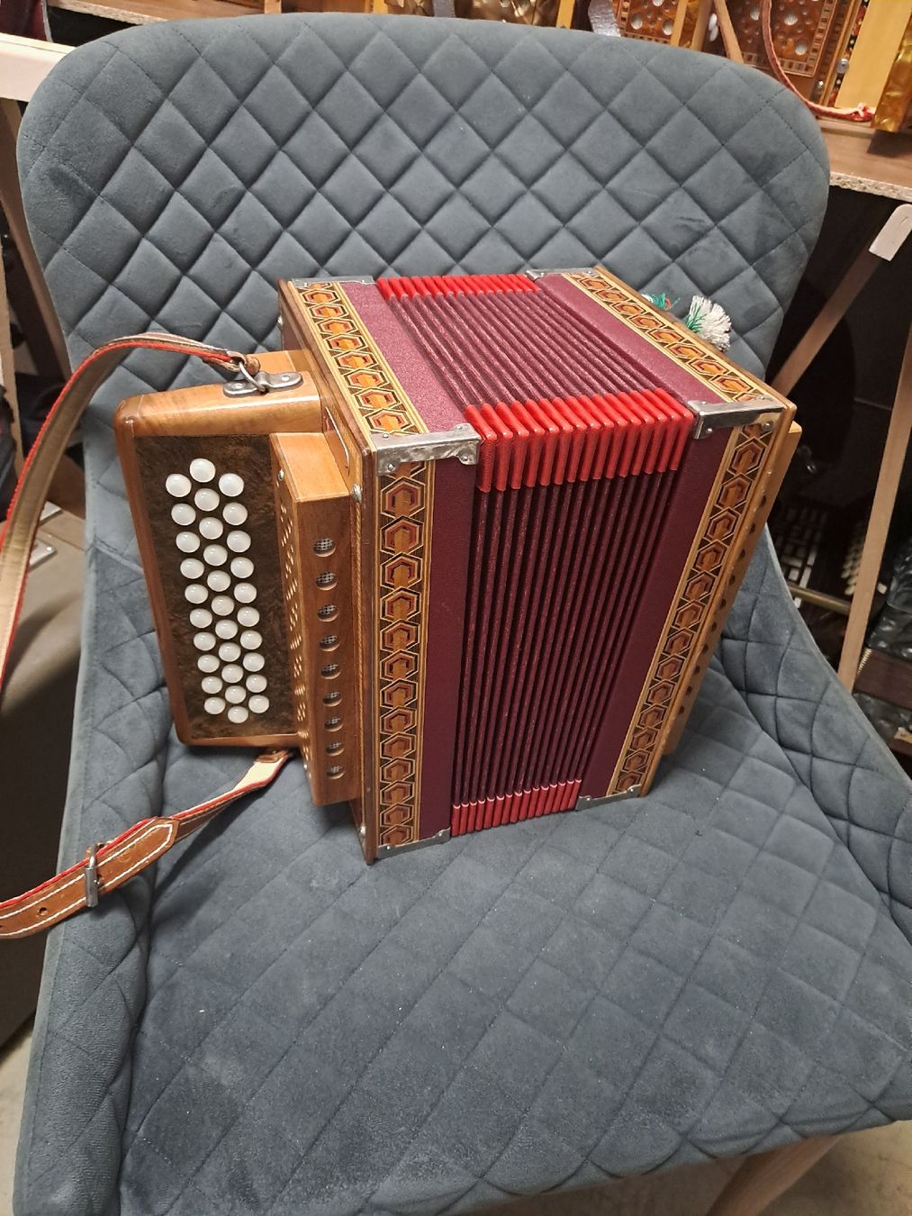 Musikinstrumente: zanin orgeli ton A  – Gebraucht aus Villeneuve von BibiVintage 2