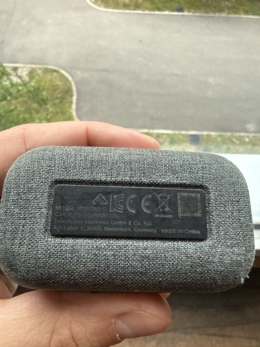 Sennheiser Kopfhörer: SENNHEISER Momentum 2 – Defekt aus Wangen b. Olten von DanijNikic 2