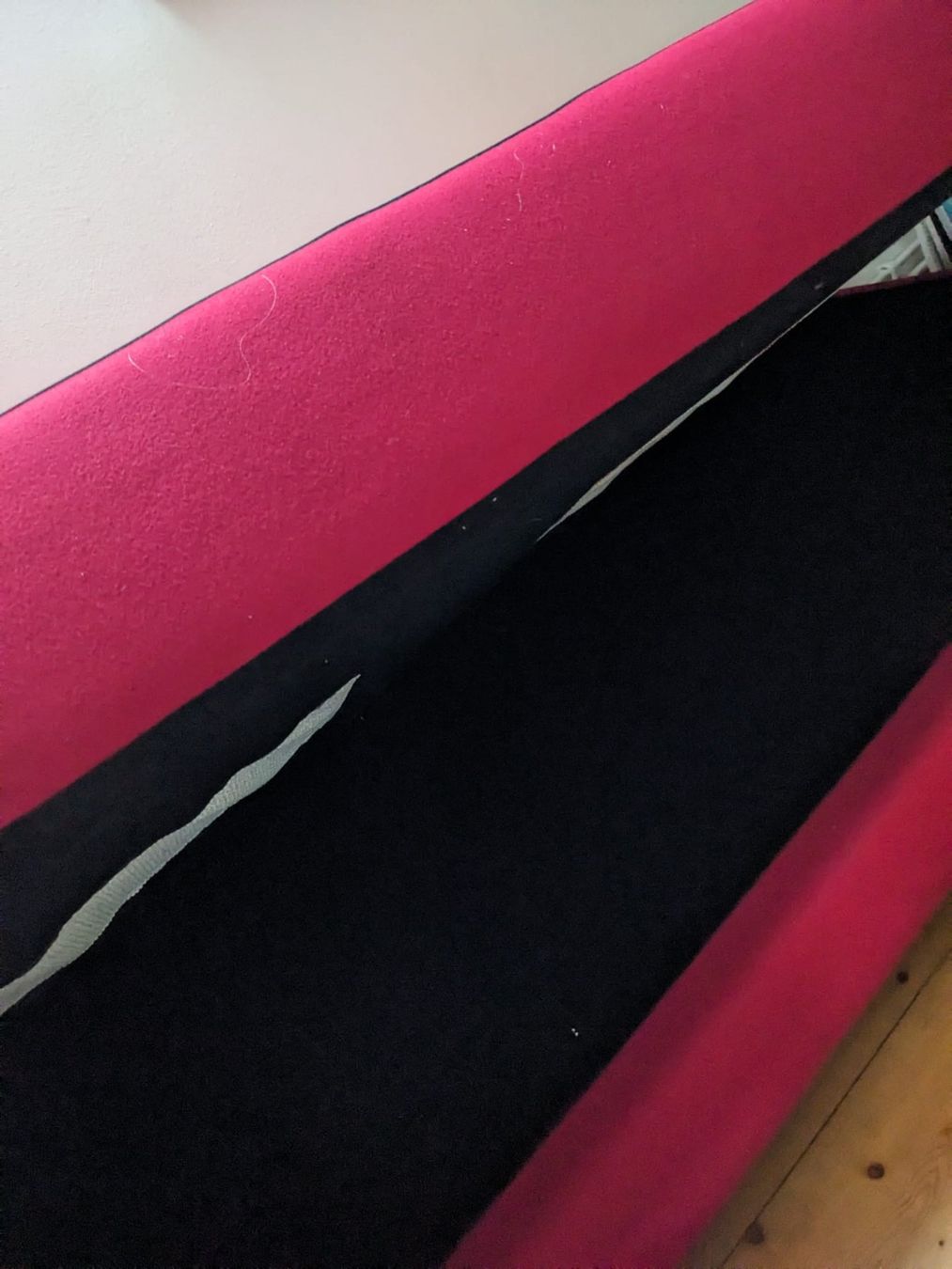 Sofas: Rote Couch/Sofa – Gebraucht aus Zürich von lilric 1