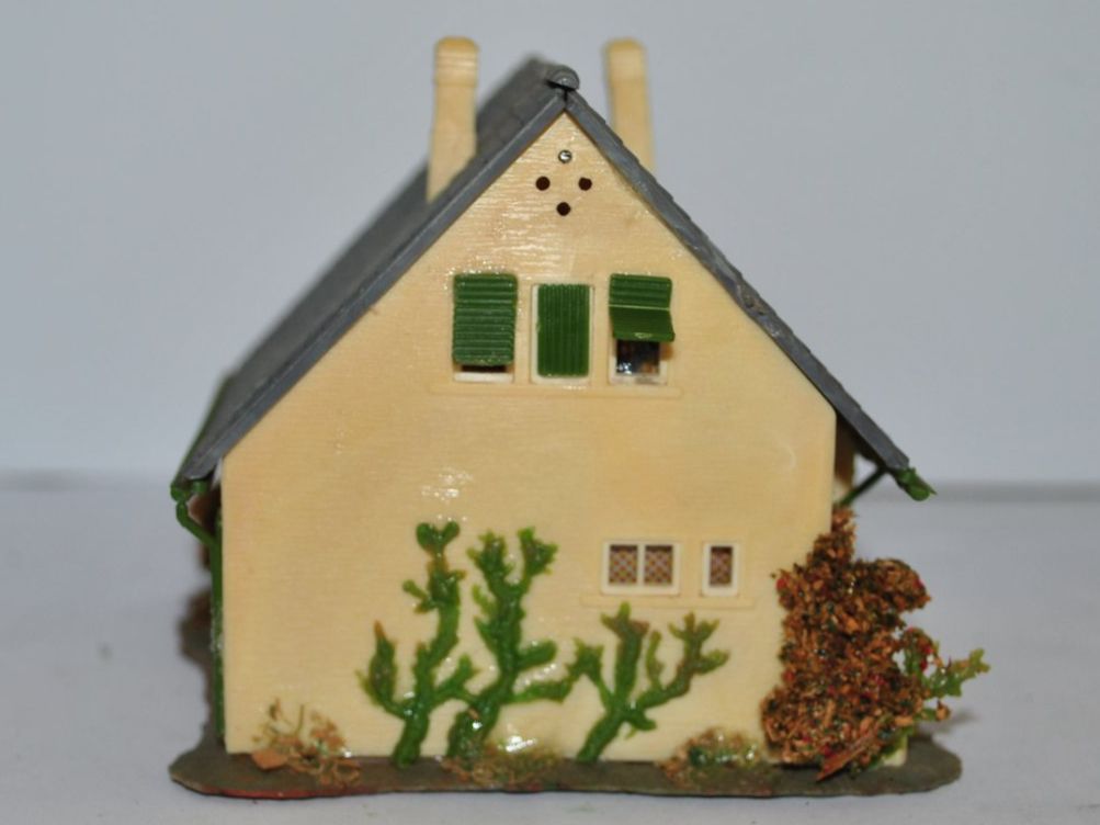 Faller Modelleisenbahnen: Faller Wohnhaus (PDB131) – Gebraucht aus Aarwangen von Bahnsupport 3