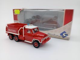 Solido ACMAT 6x6