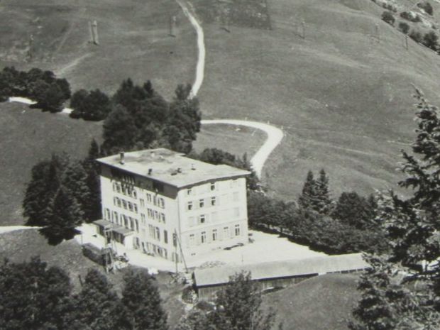 Cartoline postali: OBERBALMBERG HOTELKURHAUS KINDERHEIM SO AK – Usato da Ettingen venduto da Hausi4711 1