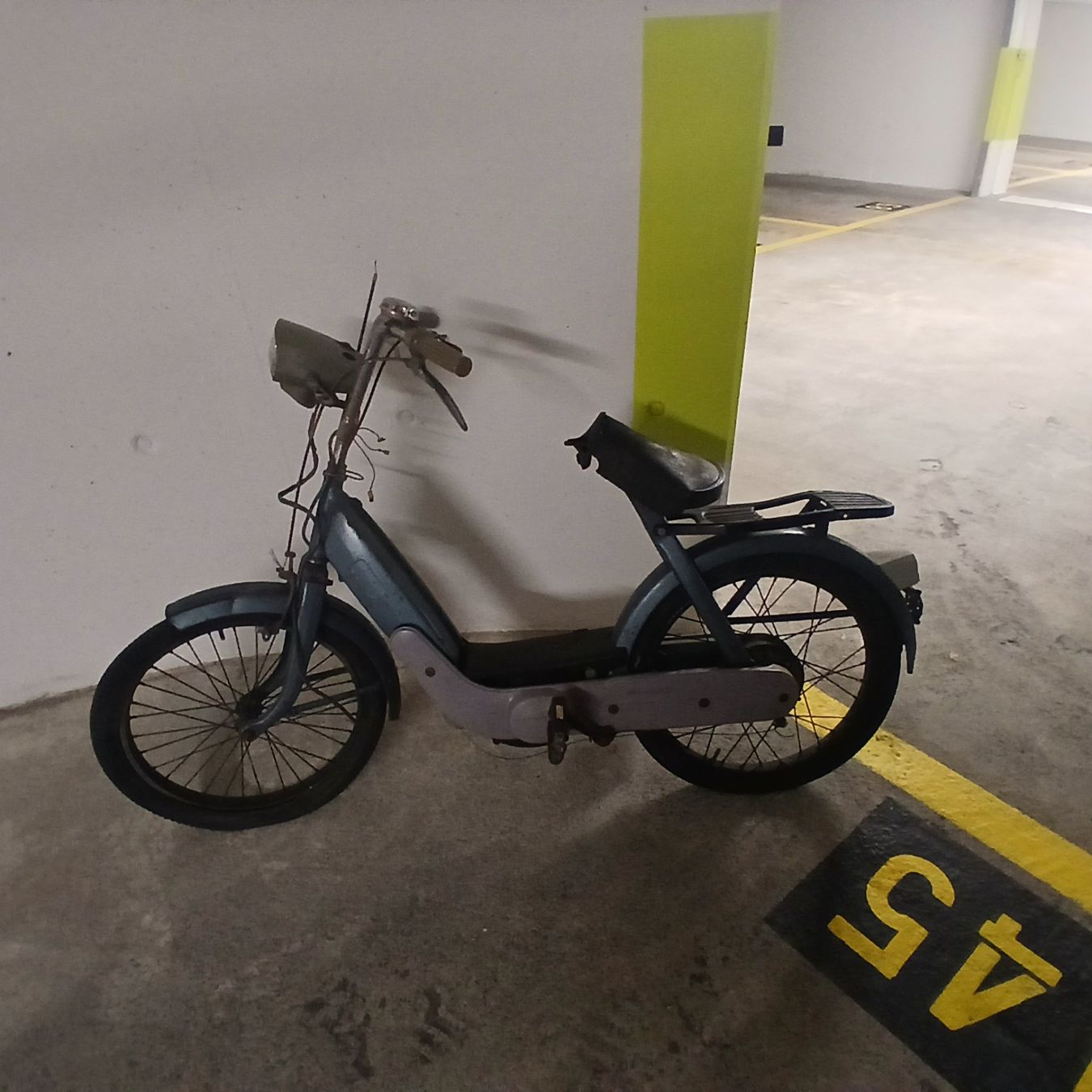 Piaggio Ciclomotori: Mofa Piaggio Ciao 1972 erste Serie mit Starrgabel – Difettoso da Balsthal venduto da redcarpet