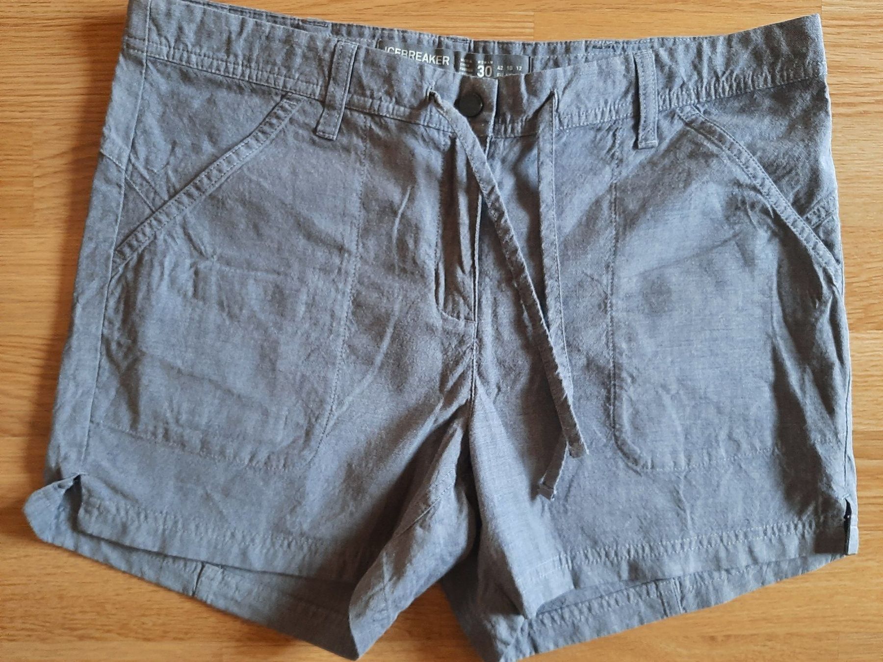 Icebreaker Pantaloni: Merinoshorts ICEBREAKER Gr. S – Usato da Muotathal venduto da robin40