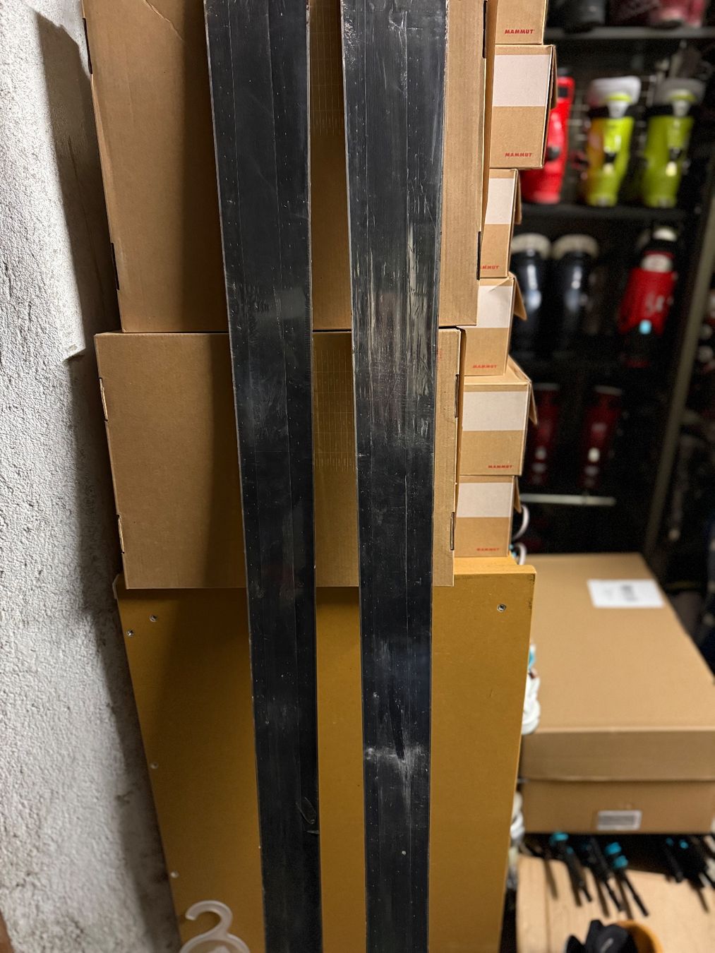 Völkl Skis: Völkl Mountain M20 Ski, NEU – Neu und originalverpackt aus Thusis von Strimer0 1