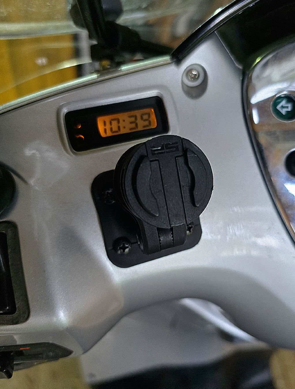 Honda Scooters: Honda NES 125. Frisch ab MFK – D'occasion à Hasle LU par stupero 6