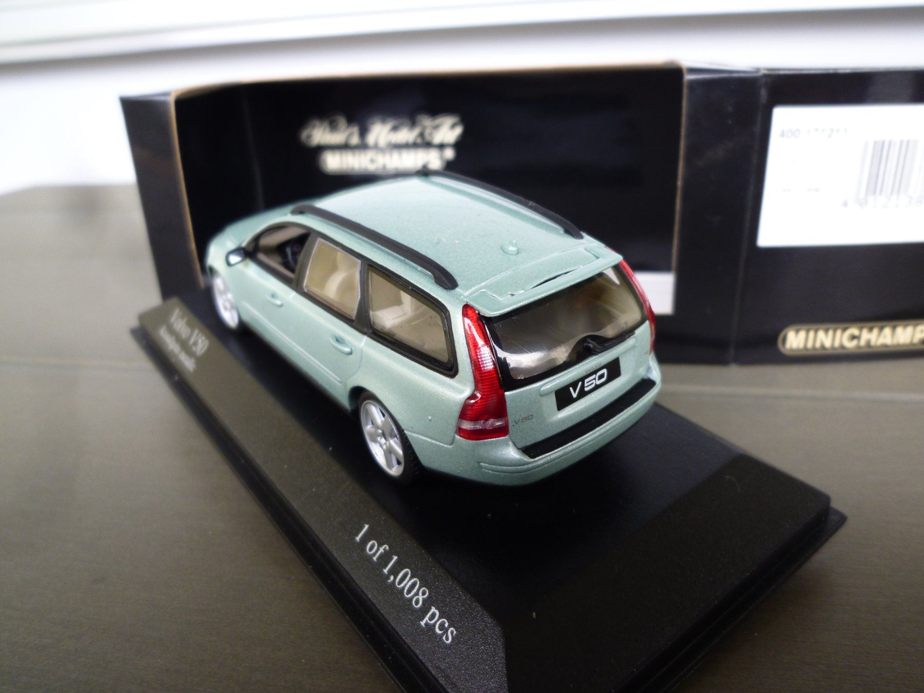 Volvo Modellautos: Volvo V50 (2003) – Neu und originalverpackt aus Flawil von Imperiosud 3