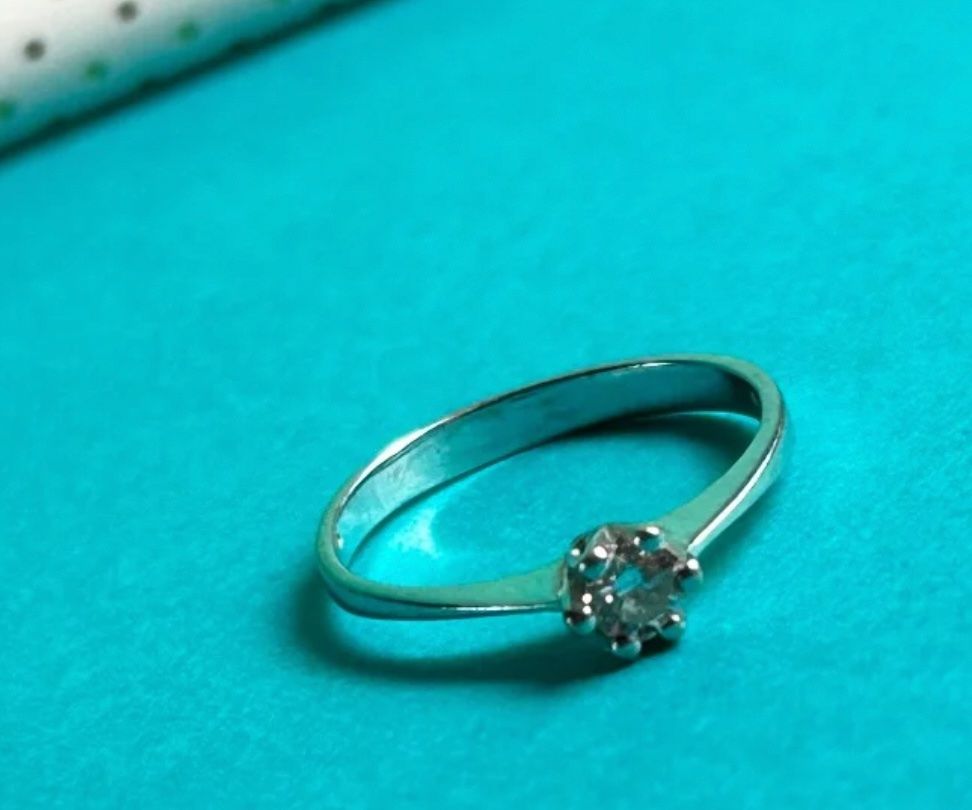 Anelli: Weissgoldring Diamant 0.1 ct (48.5) – Usato da Laufen venduto da belleskulptur 8