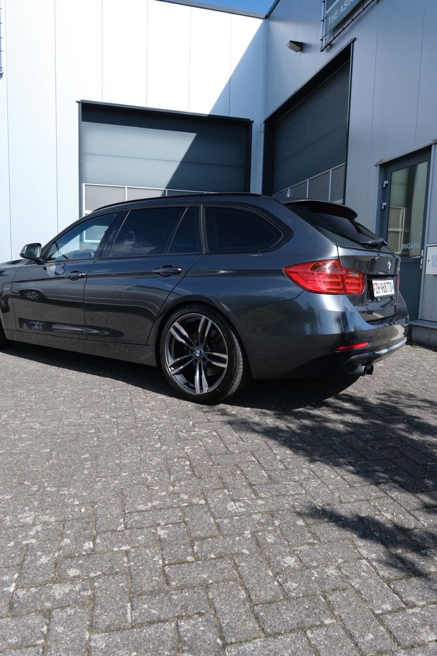 BMW Automobili: BMW 330D (F31) Touring – Usato da Glattpark(Opfikon) venduto da ale_mg8x 3