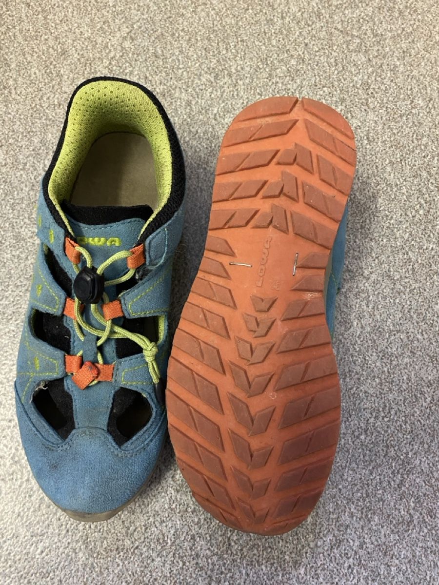 Lowa Scarpe per ragazzi: Lowa Wanderschuhe Gr 32 – Usato da Münchenstein venduto da sommerverkauf12 1