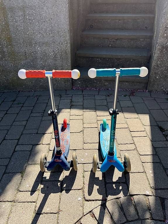 Kickboard: 2 Micro Mini Scooter  – D'occasion à Lüterkofen par stouni407 1
