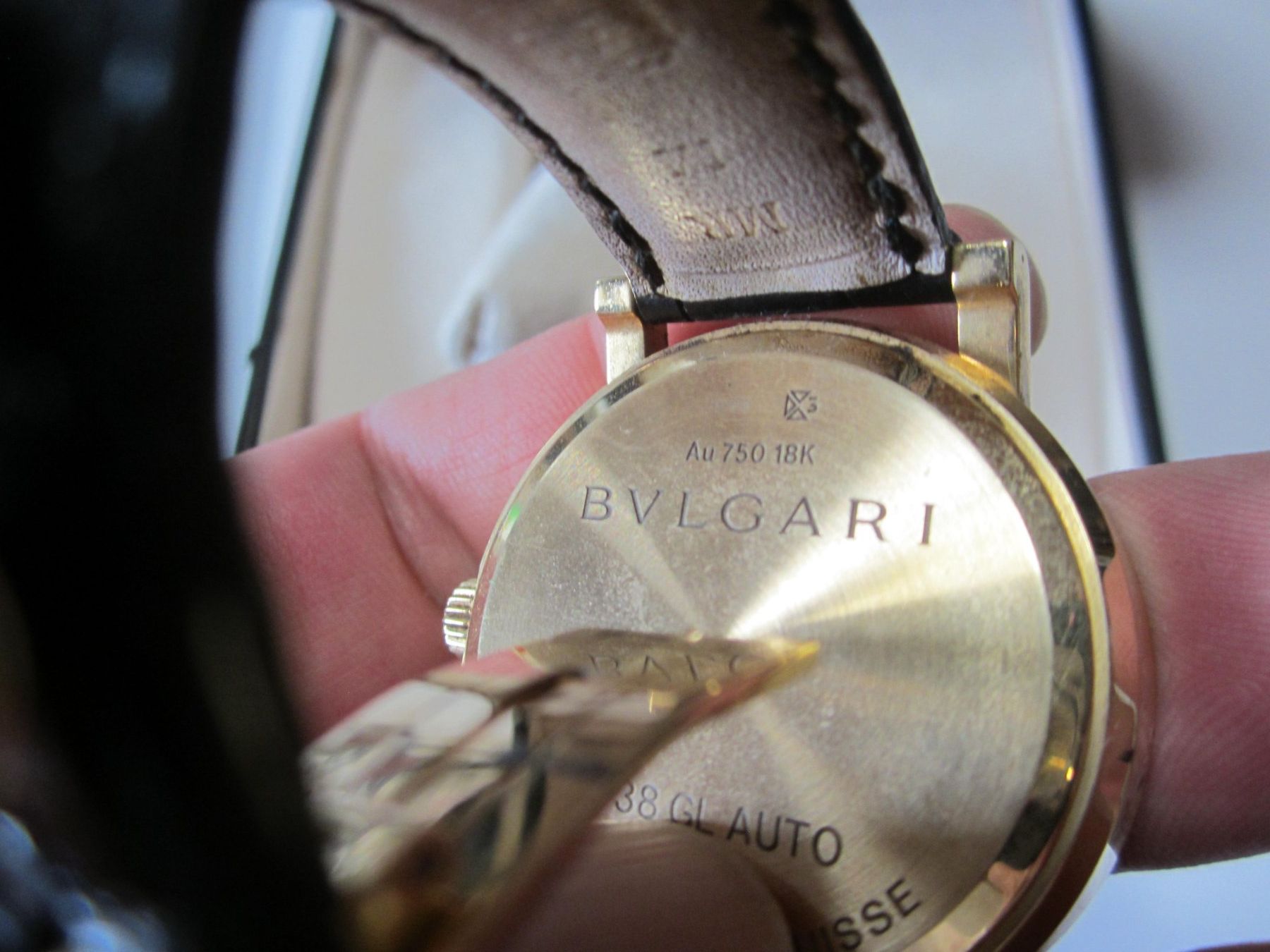 Bulgari Montres: BVLGARI, BB38 GL auto 18k – Neuf (Voir description) à Tramelan par Tors 3