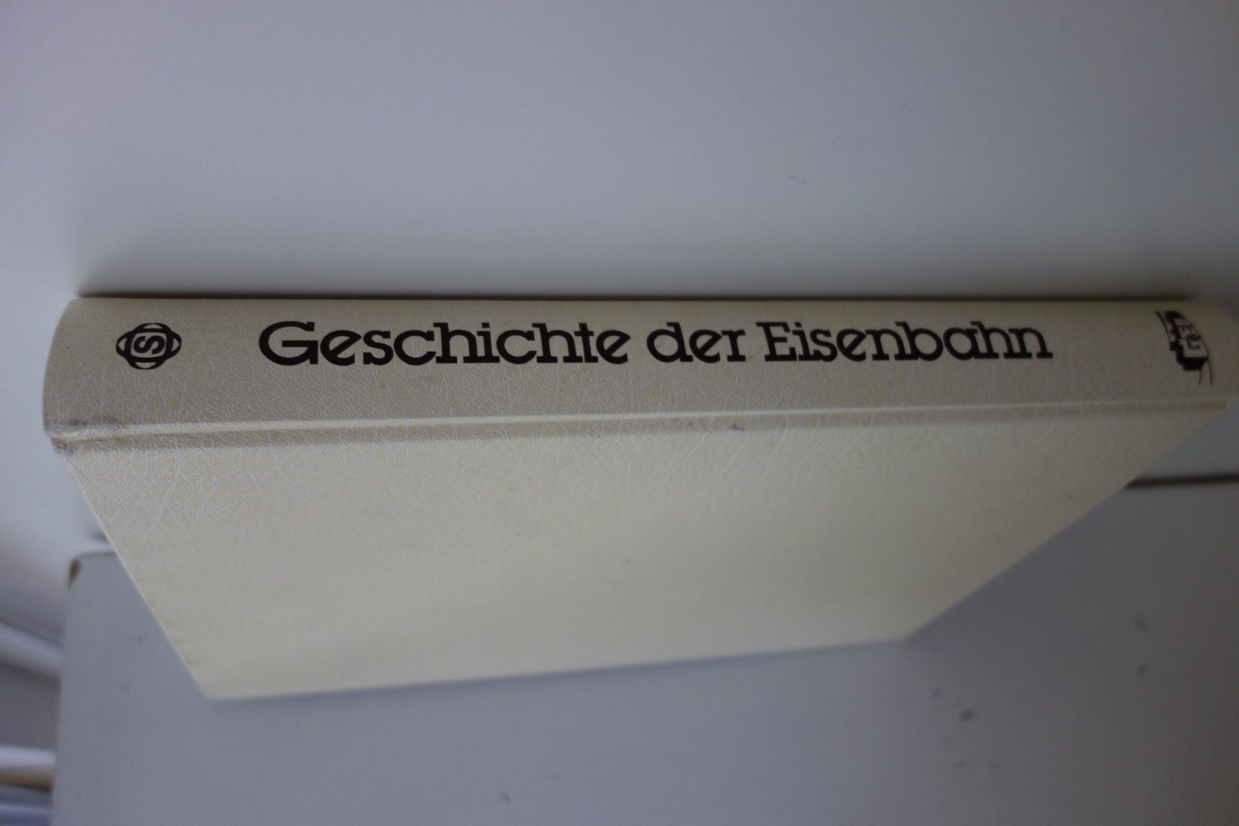 Libri: Geschichte der Eisenbahn (Ralf Roman Rossberg) – Usato da Schachen b Herisau venduto da Locophon 7