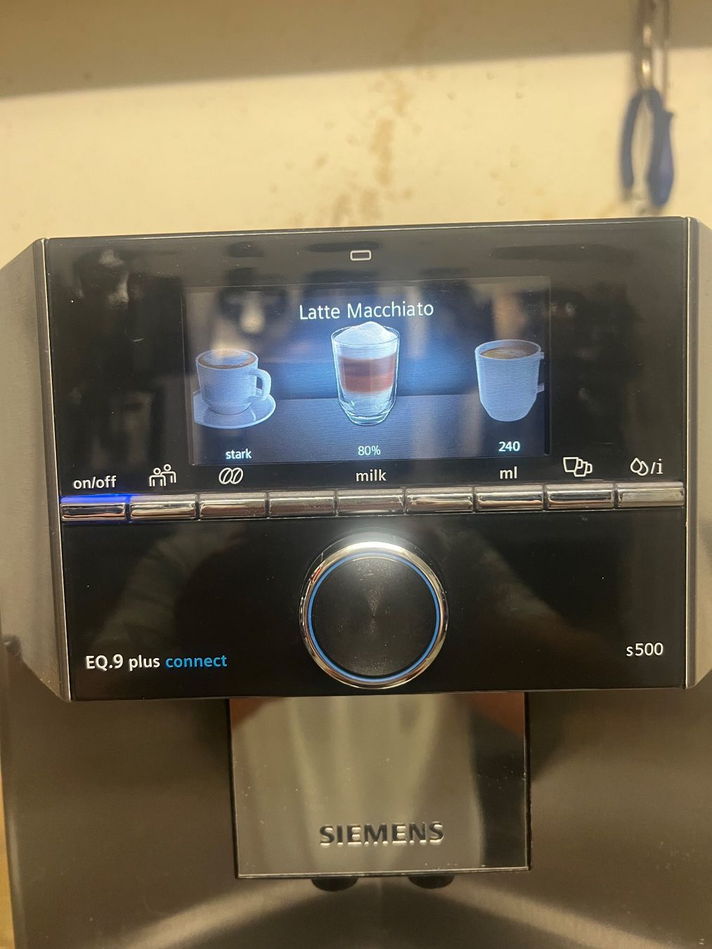 Macchine per caffè & Macchine per espresso: Siemens Q9 plus Connect  S500 – Usato da Adliswil venduto da Claris02 5