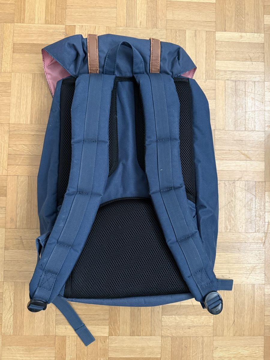 Herschel Zaini: Backpack Rucksack Herschel blue damaged with red pattern – Difettoso da Baden venduto da LucyPeckam32 8