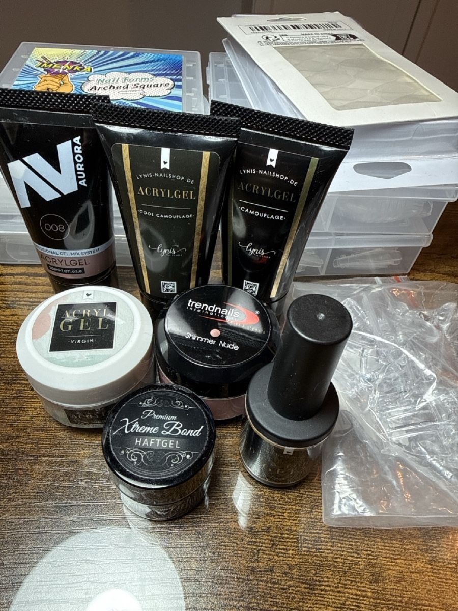 Unghie finte: Grosses Acrylgel Set – Usato da Aefligen venduto da Henni123 1