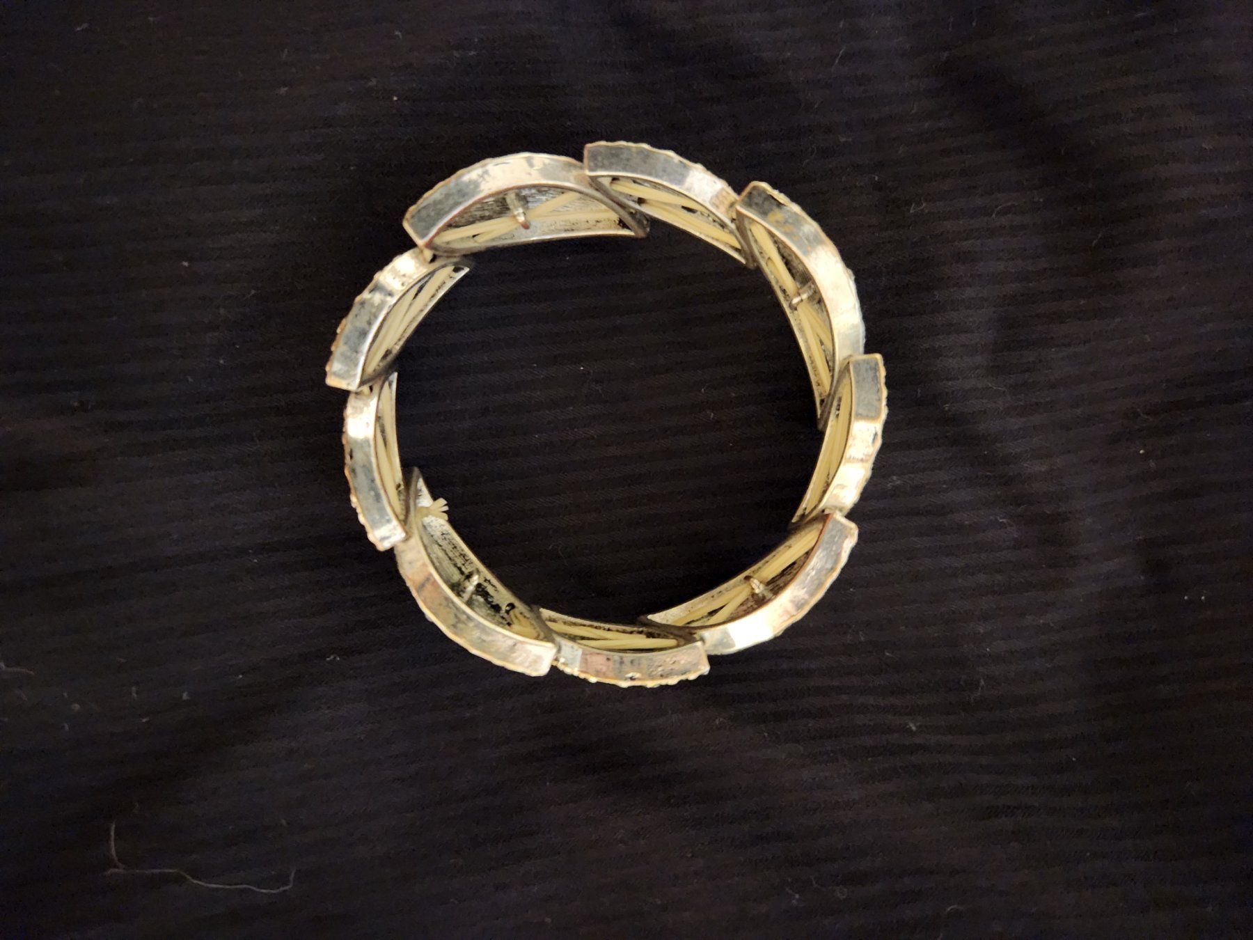 Bracciali & Braccialetti: Wunderschönes älteres Armband – Usato da Fanas venduto da Rurero03 1