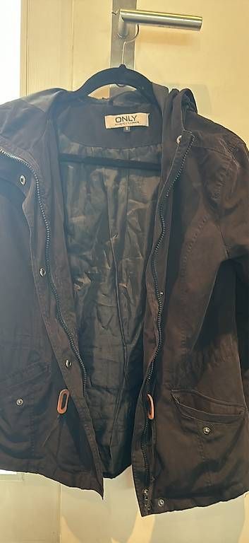 Only Giacche: Übergangsjacke schwarz – Usato da Muttenz venduto da veroo8 2