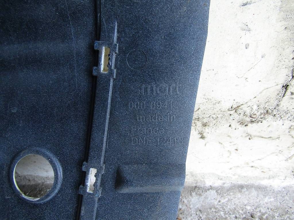 Smart Tutti pezzi di ricambio auto: Heckstossstange-Mittelteil Smart 450 – Usato da Staffelbach venduto da Diablo66 3
