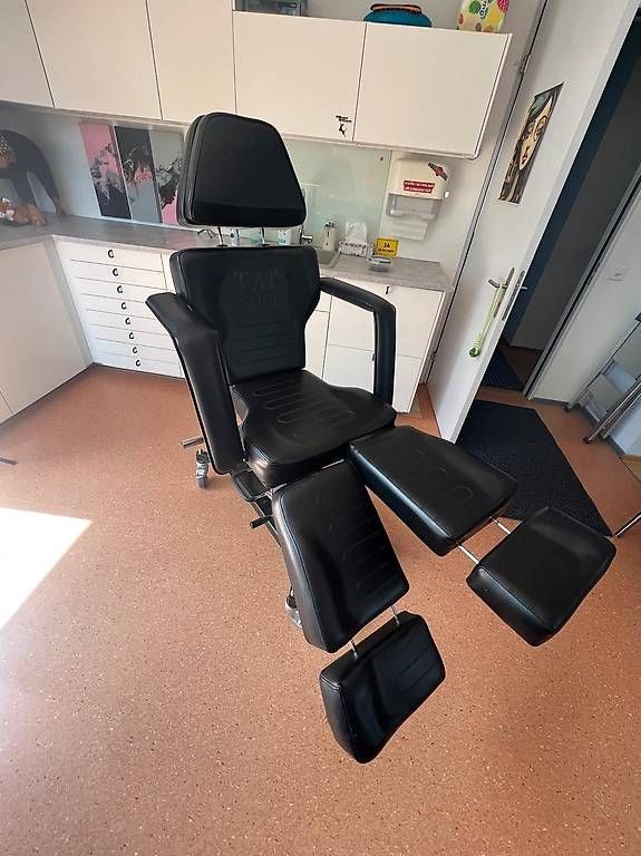Kosmetik-& Massageliegen: TATSoul 370-S Client Tattoo Chair – Gebraucht aus Rümligen von Natasha2 2