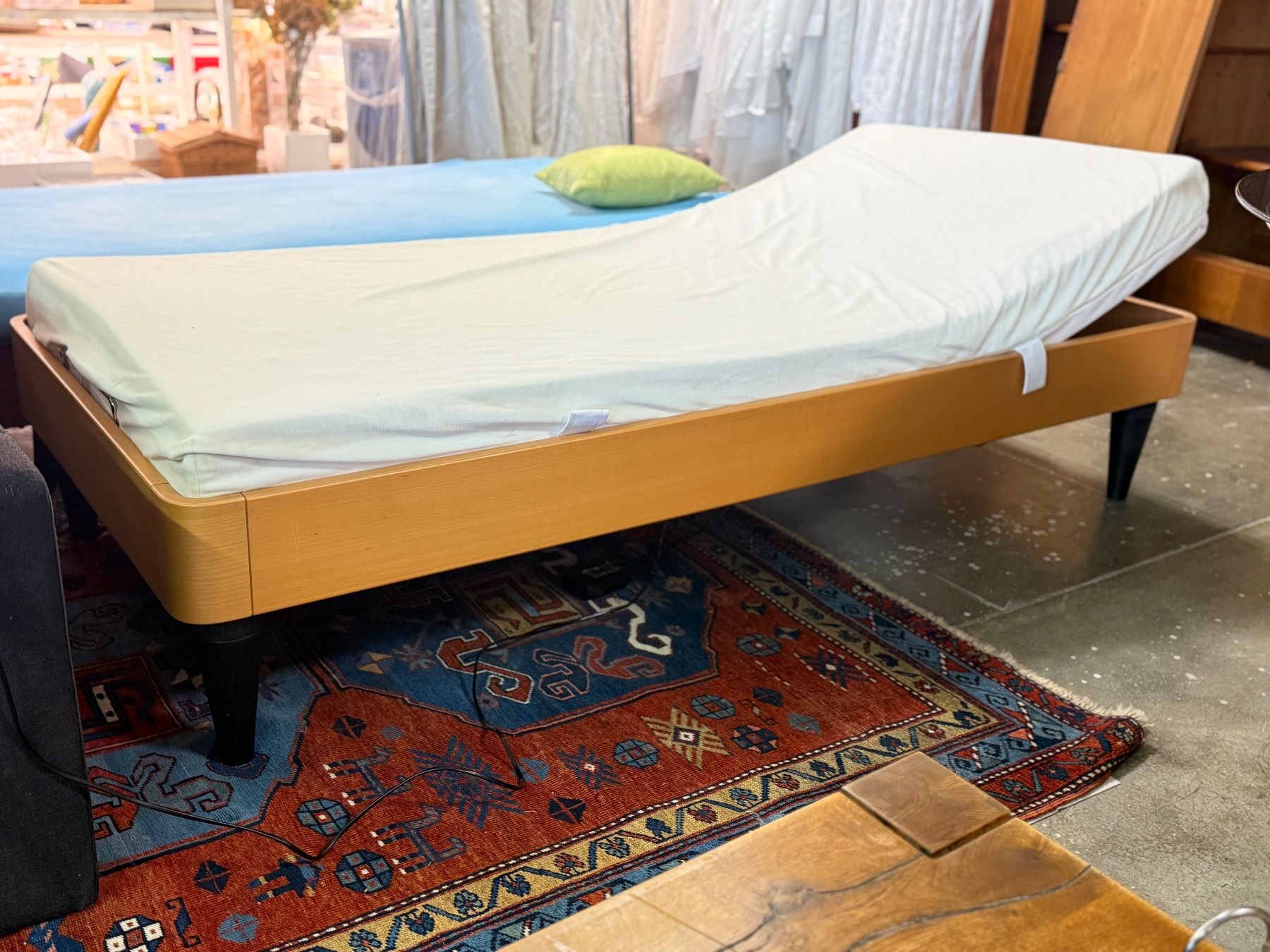 Riposa Letti: Riposa Combi Flex / Flex Automat Bett 90x200 elektrisch – Usato da Klingnau venduto da Umweltklinik