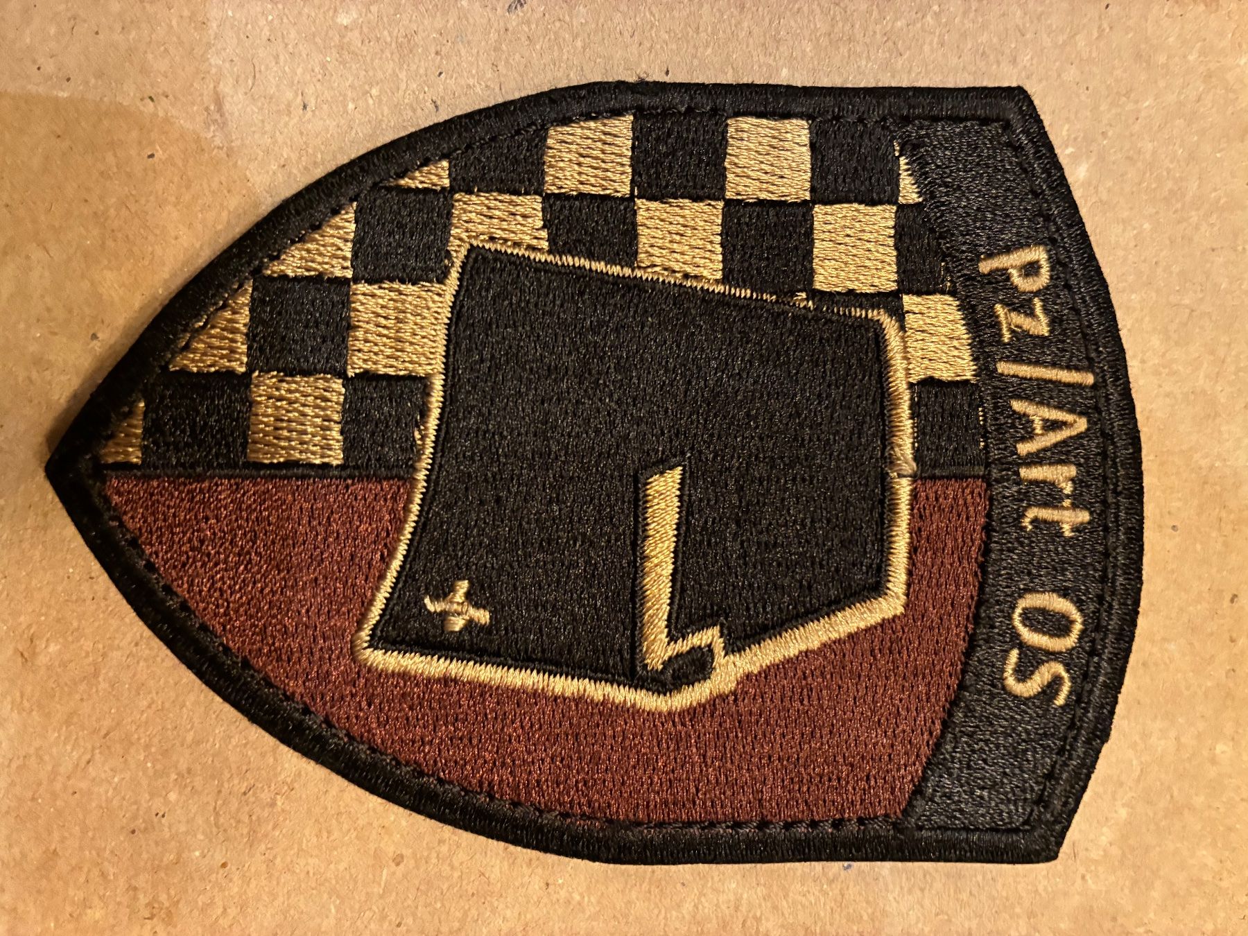 Schweizer Armee Placchette & Badge: Klett Pz/Art OS – Usato da Oberiberg venduto da reimet