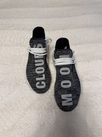 ADIDAS NMD Human Race / grau