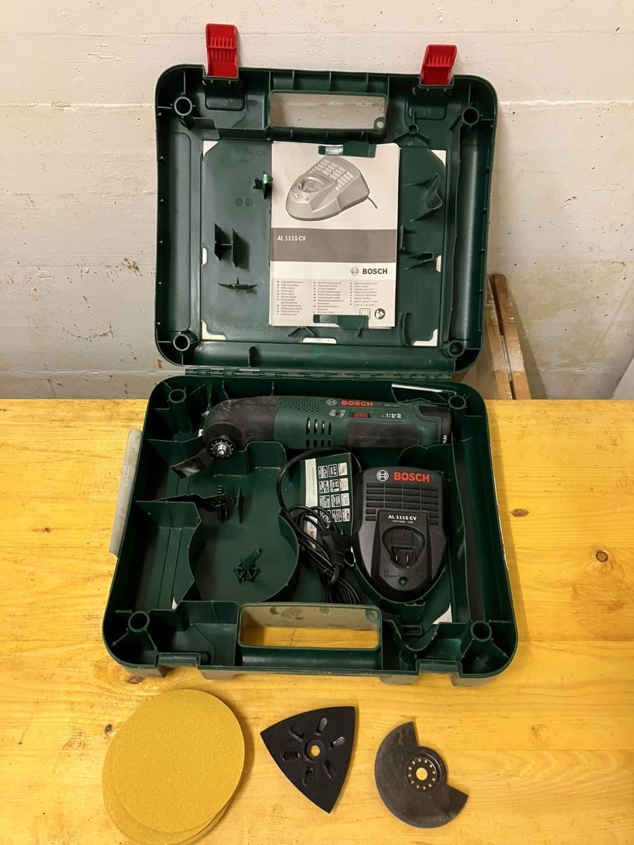 Bosch Tous les outils: Bosch Akku-Multicutter mit Zubehör – D'occasion à Kriens par p_ART_rizia