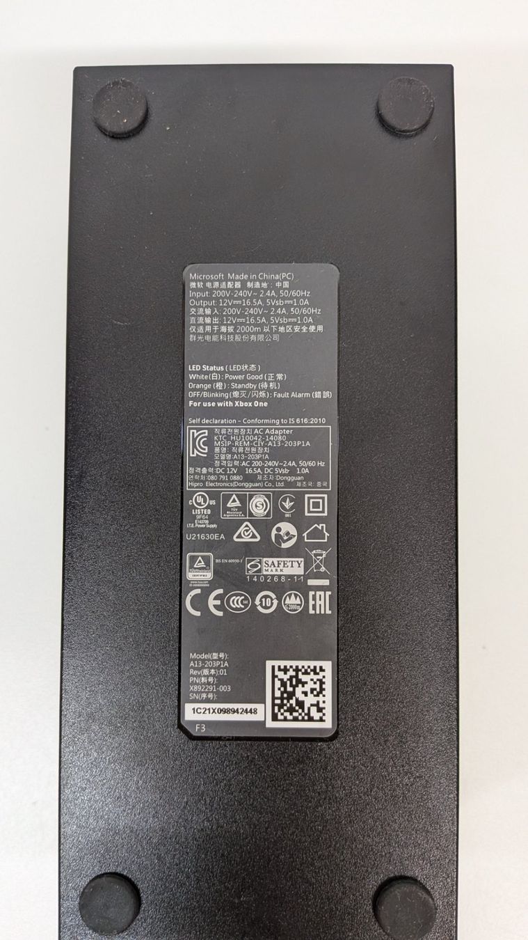 Microsoft Câbles: Original Xbox One Netzteil / Power Supply – D'occasion à Menziken par mame18 2