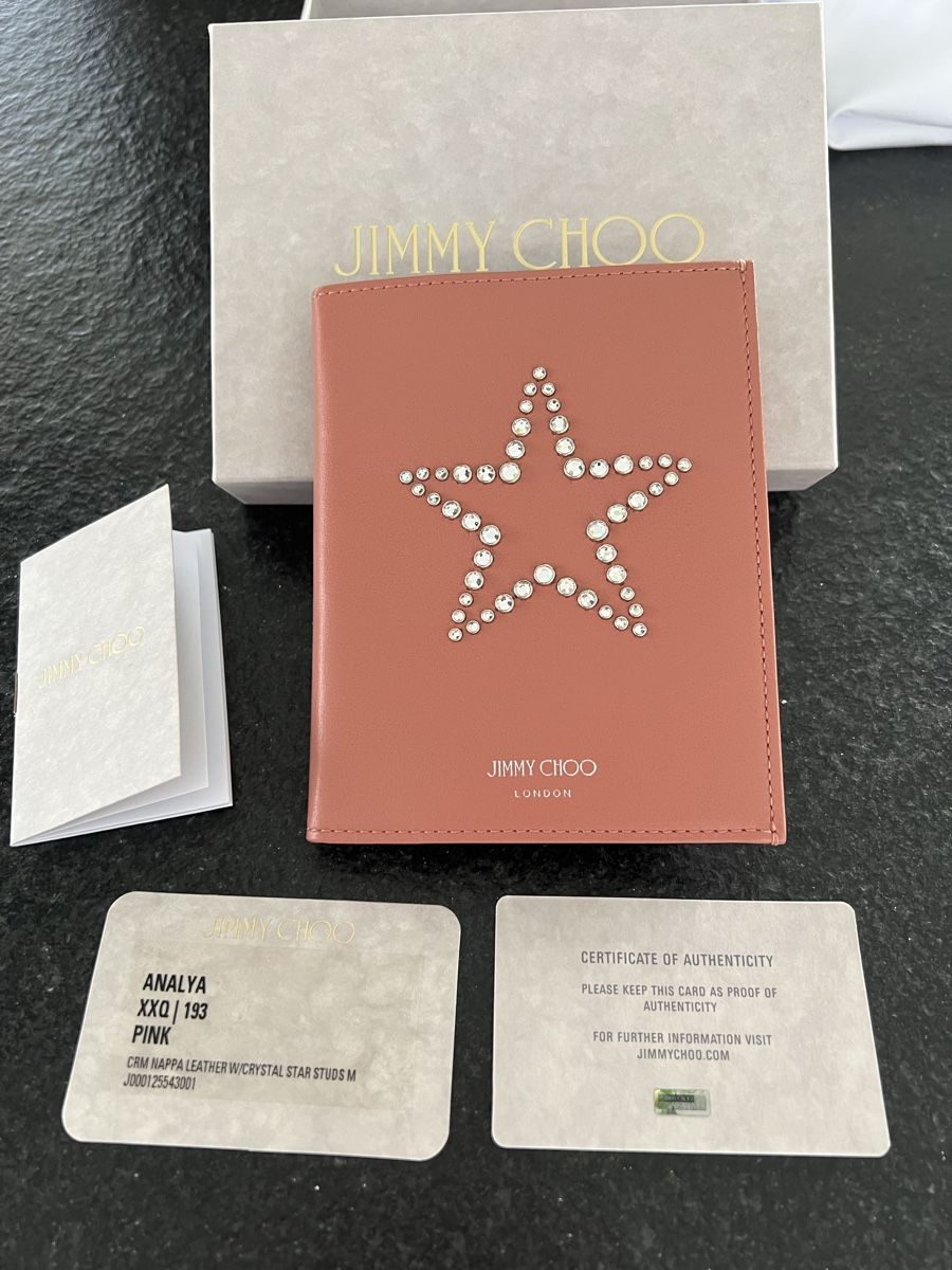 Jimmy Choo Borse da donna: Jimmy Choo Passhülle – Nuovo (secondo la descrizione) da Merlischachen venduto da maerlischacher 1