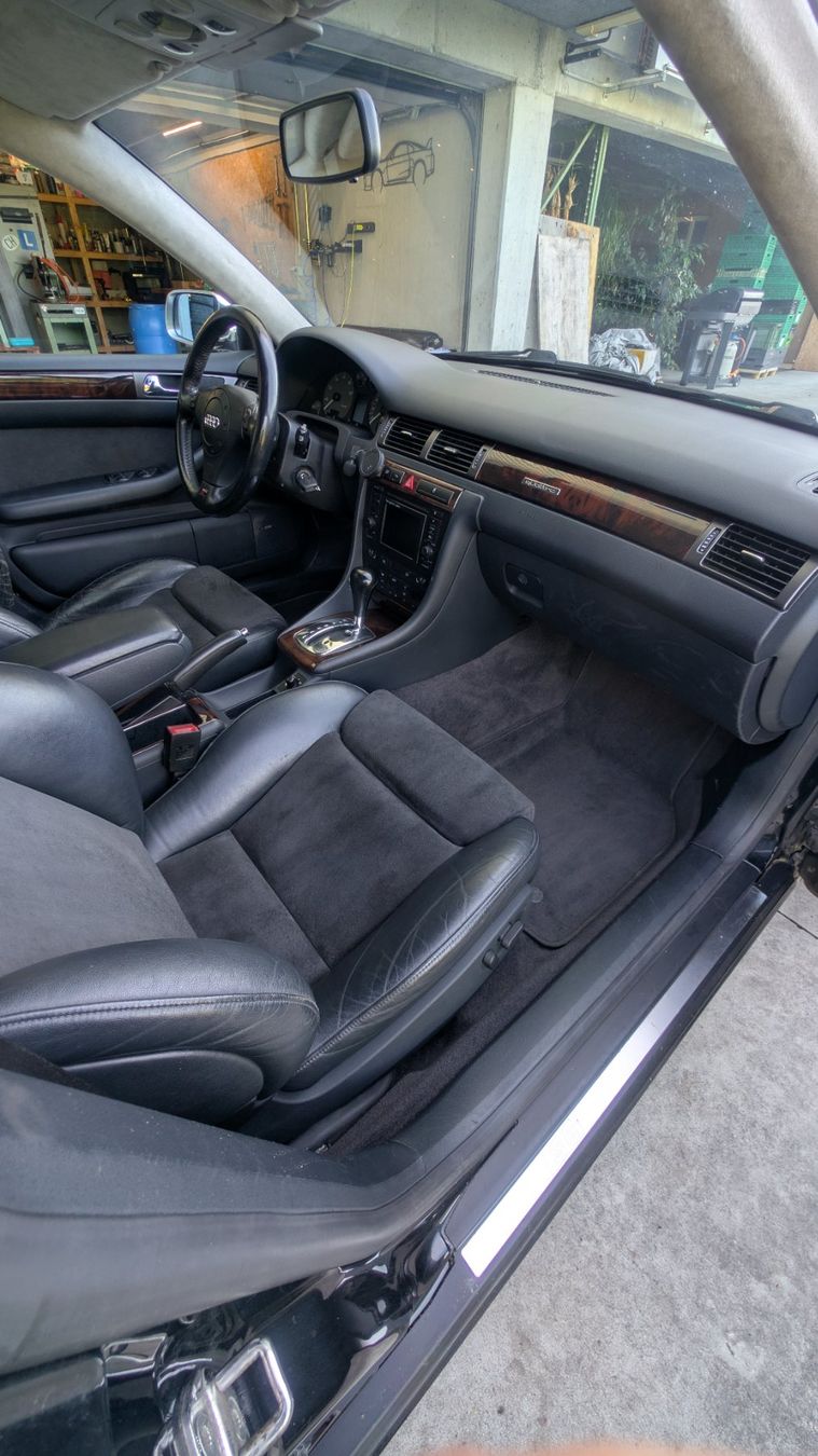 Audi Automobili: Audi S6 4b / C5 Avant Quattro 4.2 V8 – Usato da Pfaffnau venduto da FD. 8