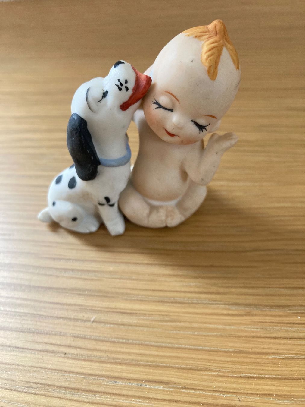 Statuette: Figurine Bébé & Chien Dalmatien – Usato da Confignon venduto da Gd8