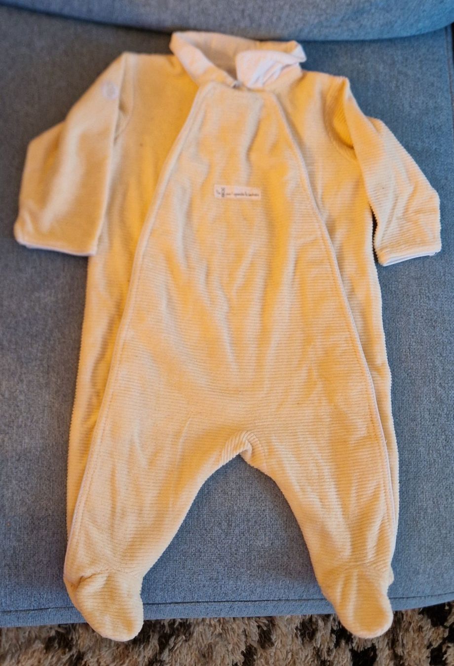 Pyjamas & Ähnliches: Pyjama grandeur 67 – Gebraucht aus Couvet von Pioune