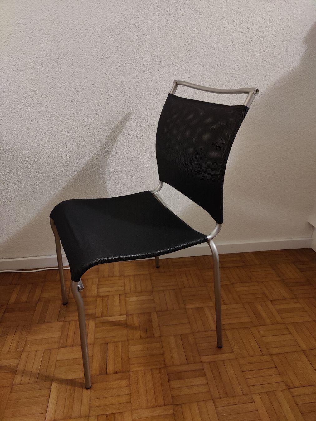 Stühle: 4 Stühle – Gebraucht aus Kilchberg ZH von freshdumbledore01 1