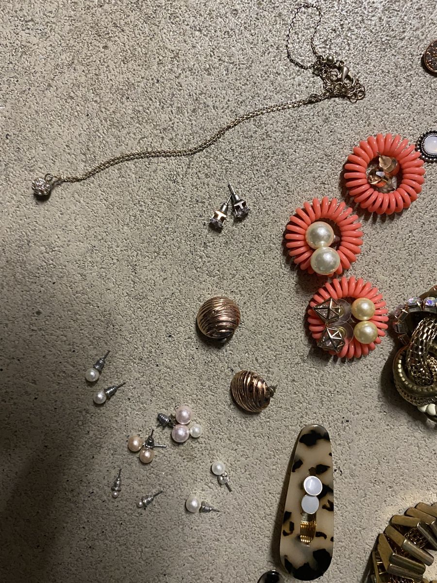 Catenine: Schmuck- Paket – Usato da Luzern venduto da oli_6x2r 2