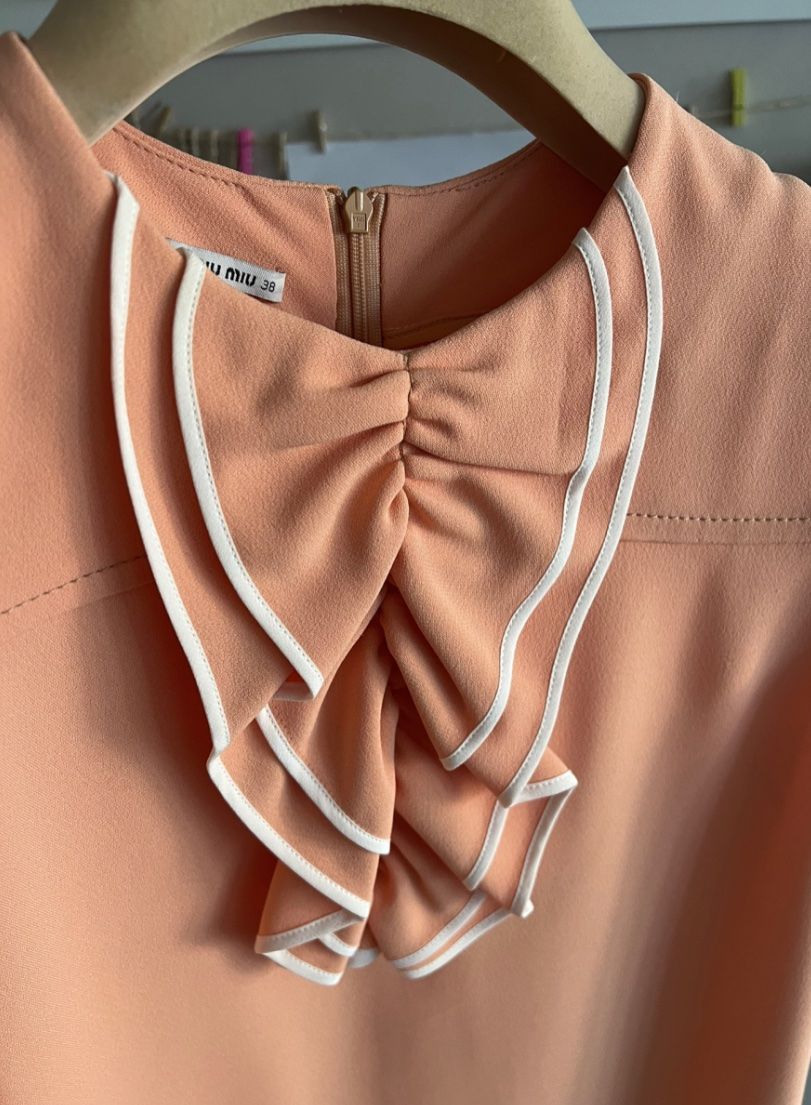 Miu Miu Vestiti: MIU MIU mini-Kleid Gr. IT 38 – Nuovo (secondo la descrizione) da Thalwil venduto da rocker3dan 1