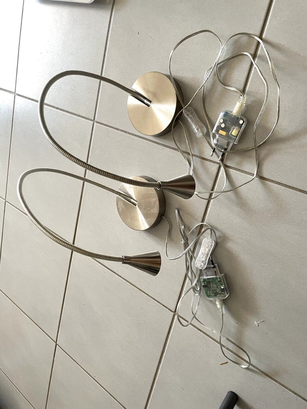 Lampade: Lampes de table flexibles métal – Usato da Courtaman venduto da ale_5jxm