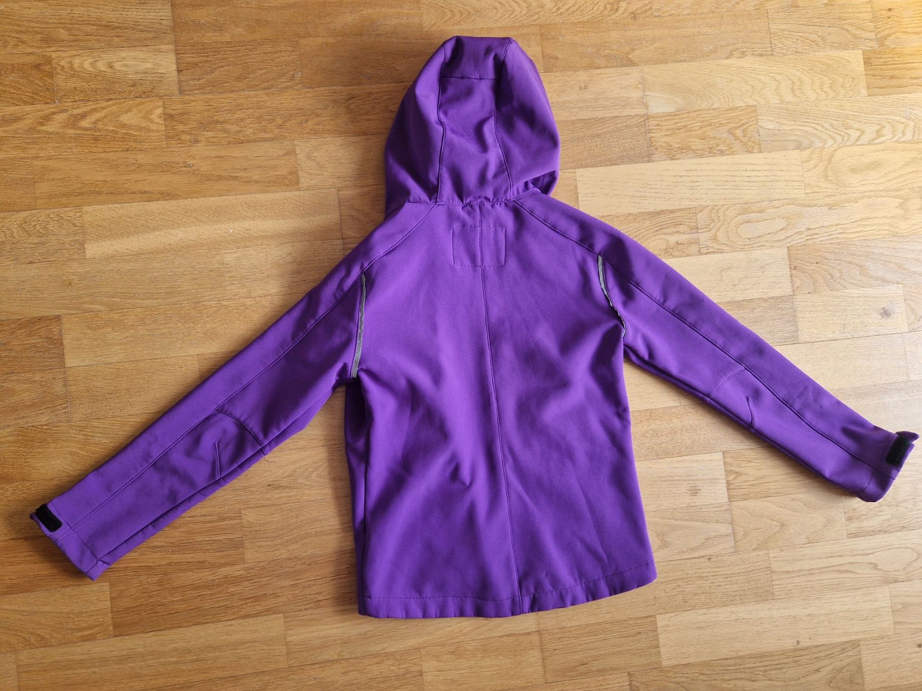 Giacche & Cappotti: inside Softshelljacke Inside lila Grösse 140 – Usato da Buchs Sg venduto da Valedi 1
