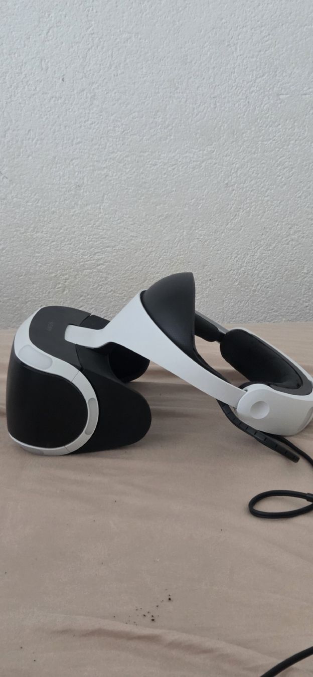 Sony Casco VR: PlayStation VR Headset – nur Headset – Usato da Chur venduto da Snowboarder 2