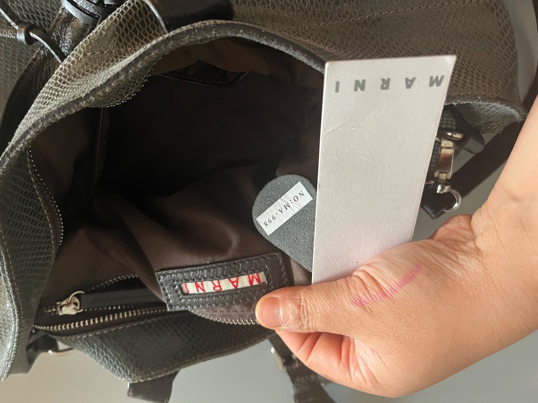 Marni Borse da donna: Sac Marni – Usato da La Chaux-de-Fonds venduto da lev_zsx6 4