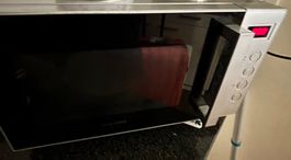 Micro-ondes combiné NeoStar bon état 40L 900W Grill