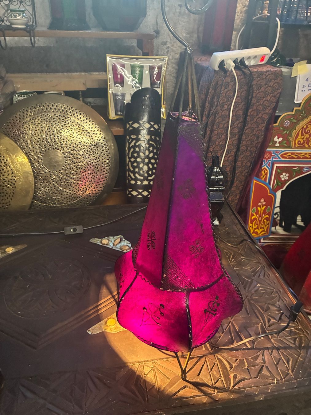 Lampade: Hennalampe violett aus Marokko – Usato da Zürich venduto da thetschi 2